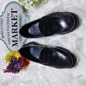 Nunn Bush 12W mens black dressy loafers